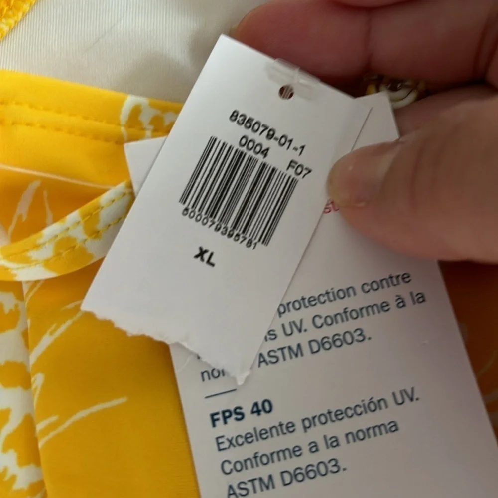 Old Navy pineapple, one piece, bathing suit